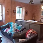 La Casa Rossa Camerana