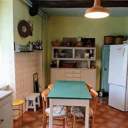 Semesterbostad La Casa Rossa *