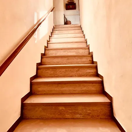 La Casa Rossa Semesterbostad Camerana