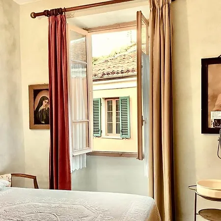 度假居 La Casa Rossa *