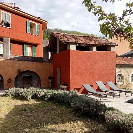 La Casa Rossa Semesterbostad