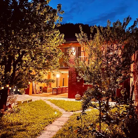 La Casa Rossa Camerana
