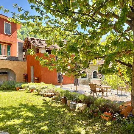 La Casa Rossa *