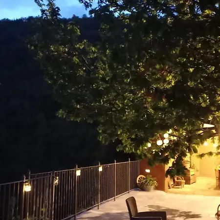 Semesterbostad La Casa Rossa