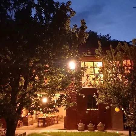 La Casa Rossa Camerana