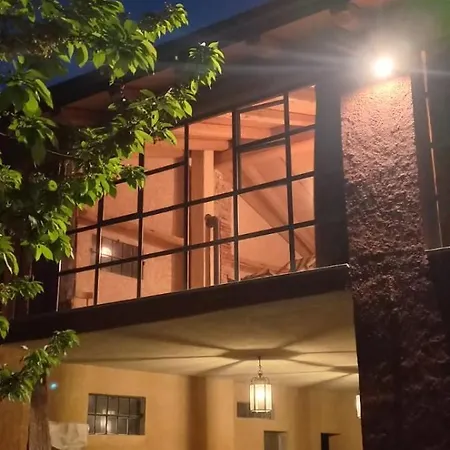 La Casa Rossa Vakantiehuis Camerana